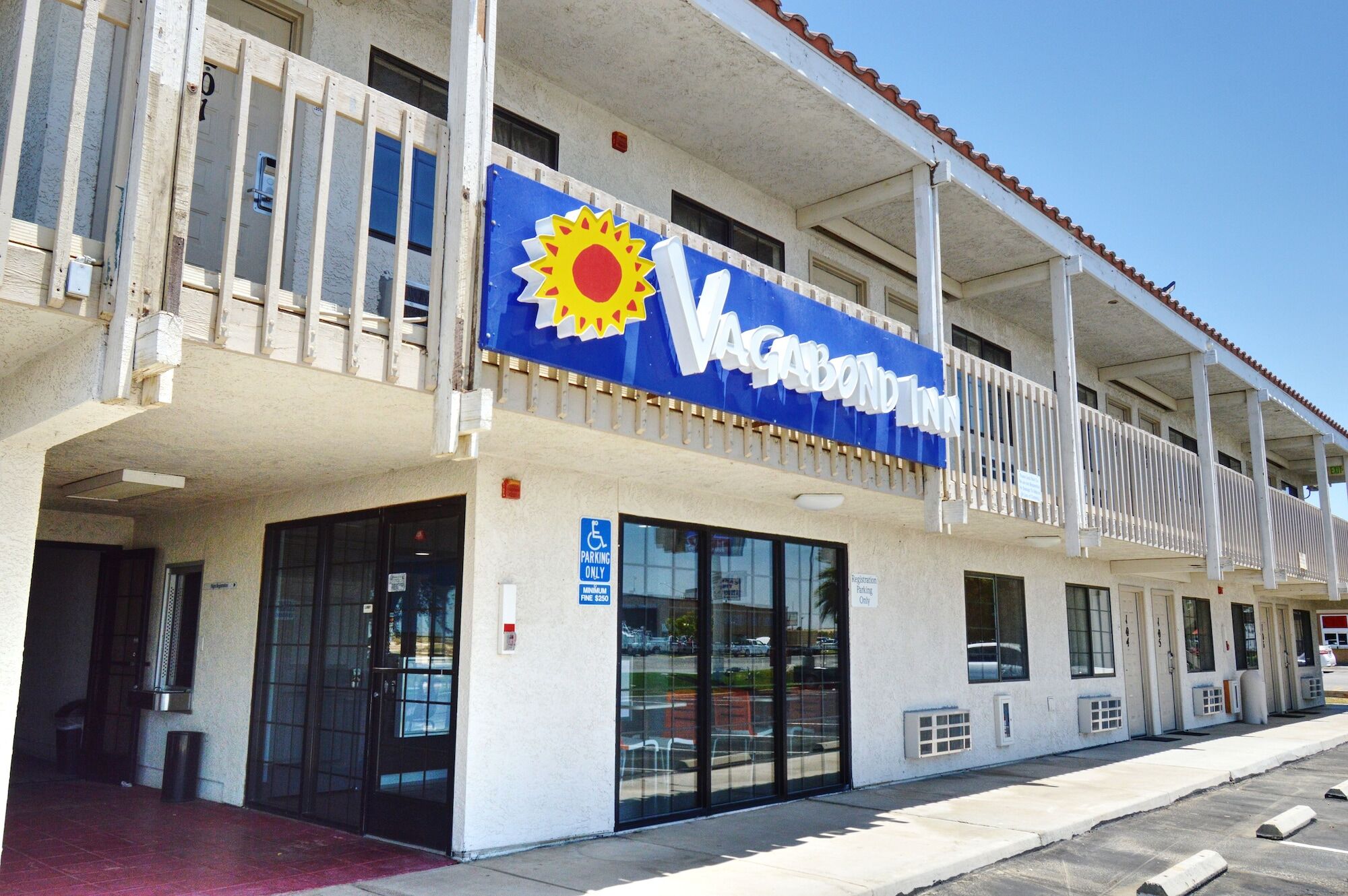 Vagabond Inn Buttonwillow North I-5 מראה חיצוני תמונה
